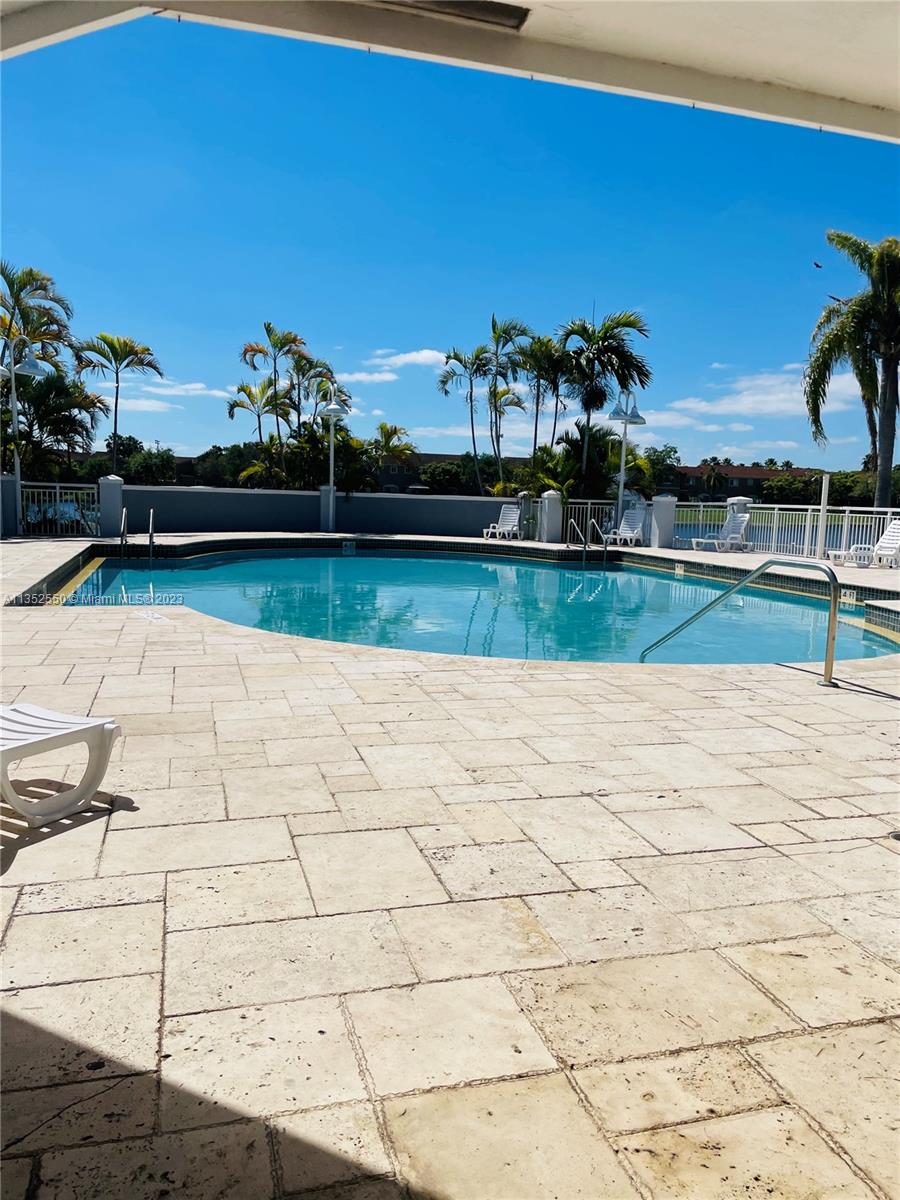 8500 SW 212 St Unit: 204