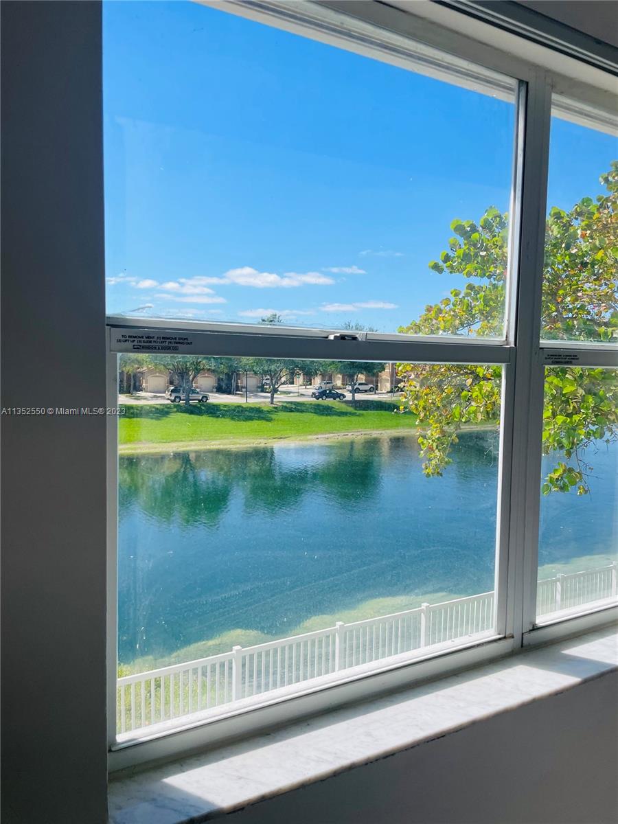 8500 SW 212 St Unit: 204