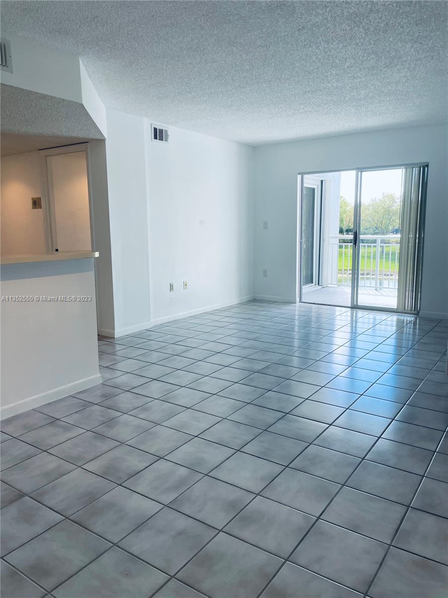 8500 SW 212 St Unit: 204