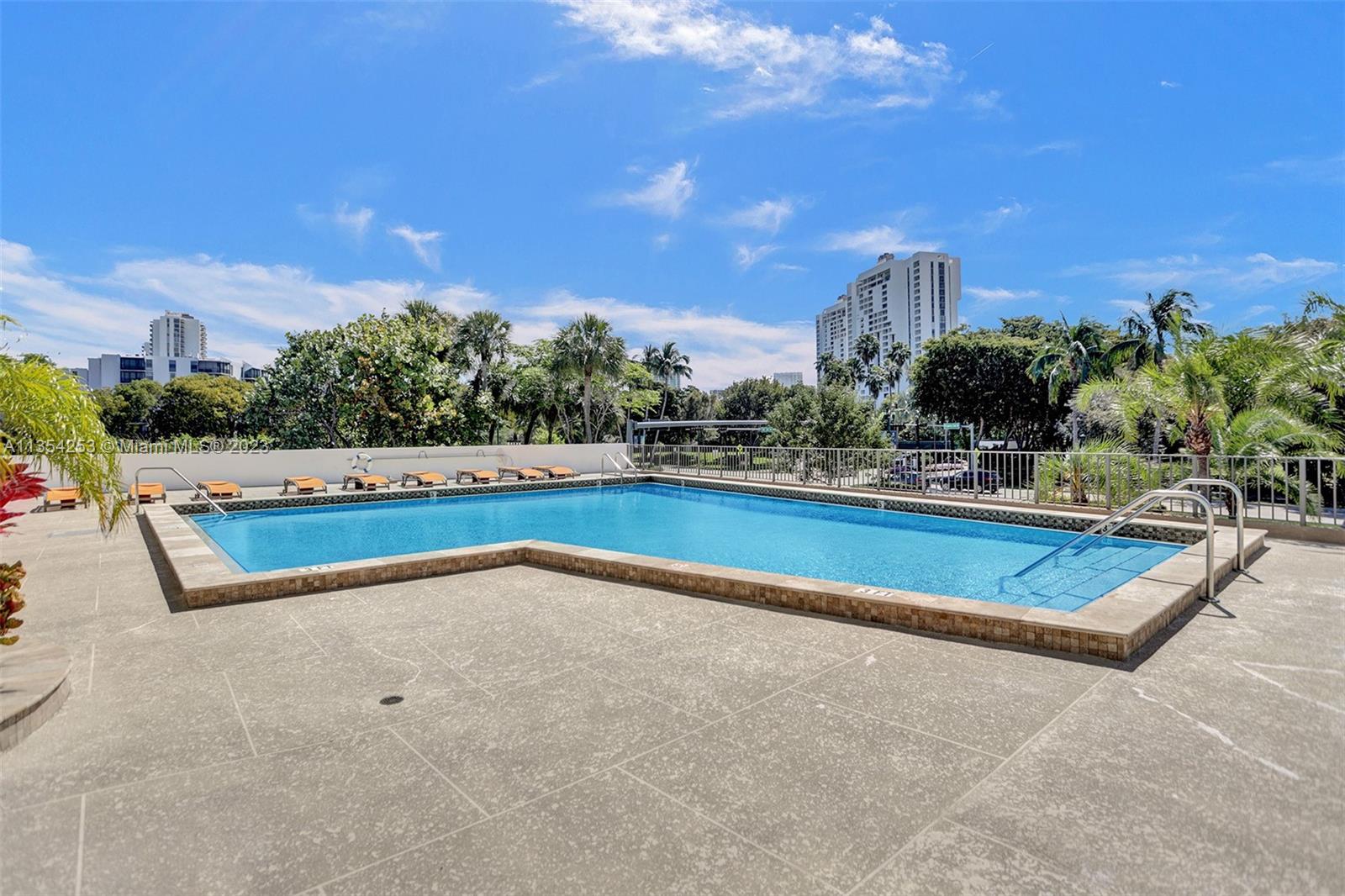 3375 N Country Club Dr Unit: 806 807
