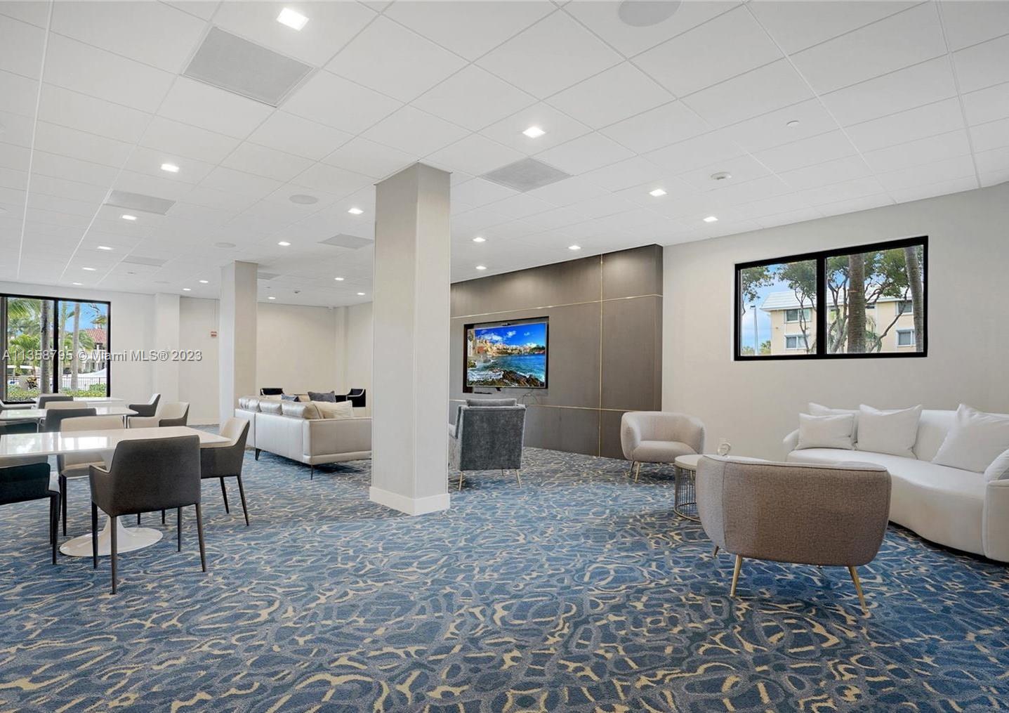 90 Edgewater Dr Unit: 602