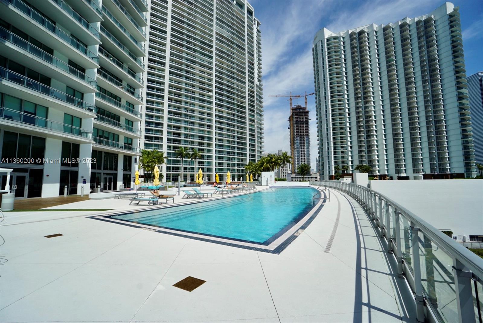 92 SW 3rd St Unit: 1707