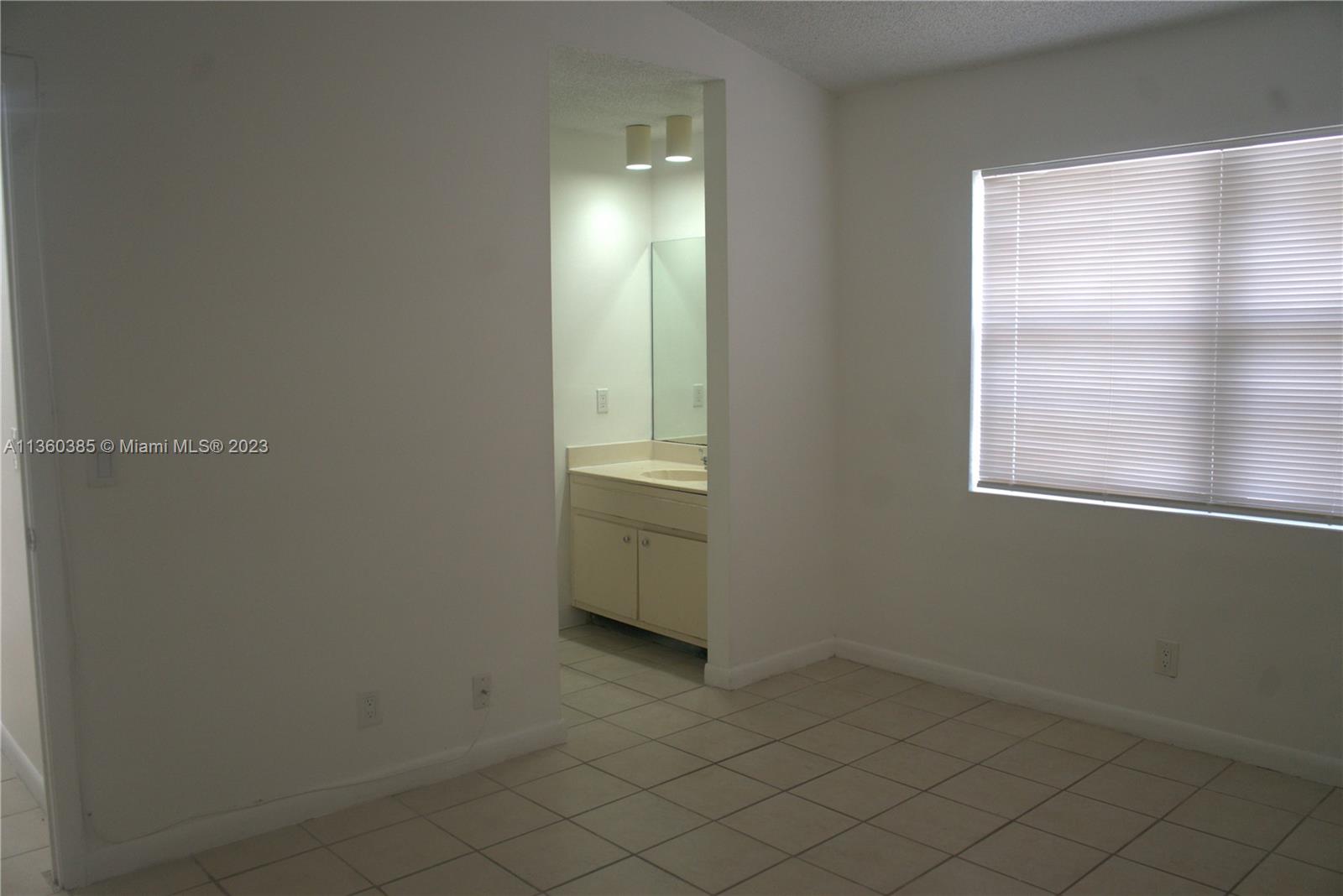 6288 NW 170th Ter Unit: 6288