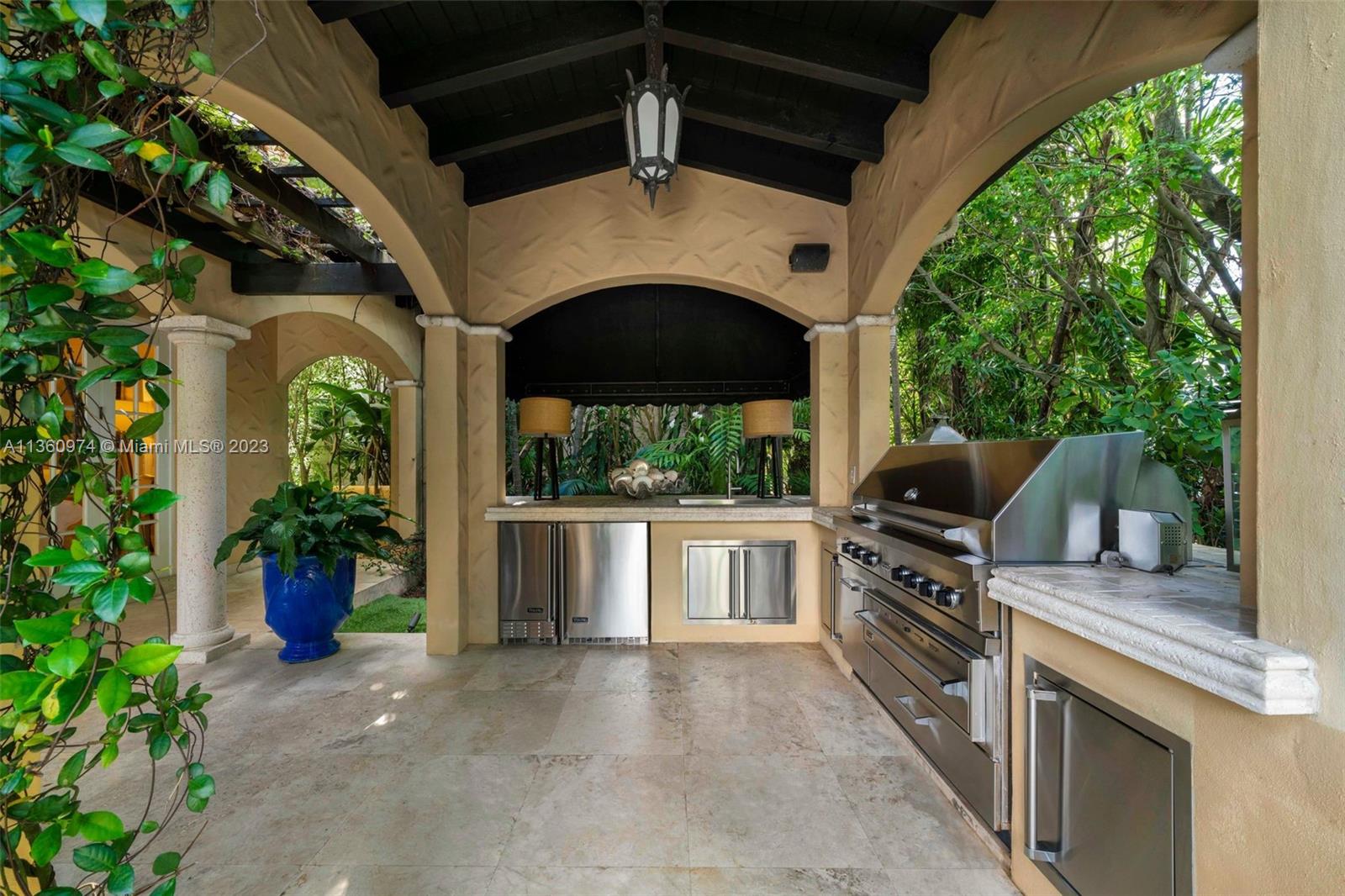 1229 Coral Way
