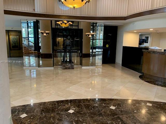 10185 Collins Ave Unit: 616