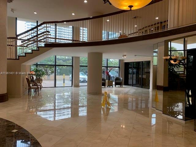 10185 Collins Ave Unit: 616