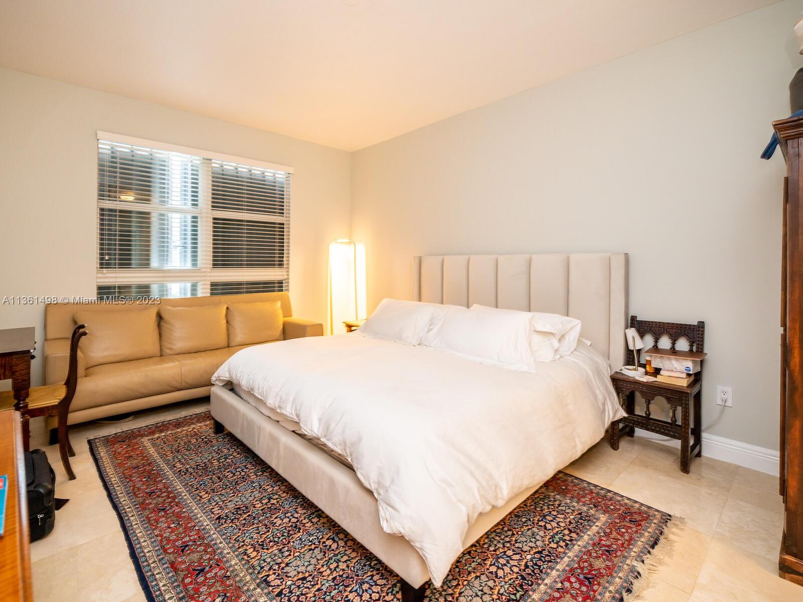 715 Crandon Blvd Unit: 405