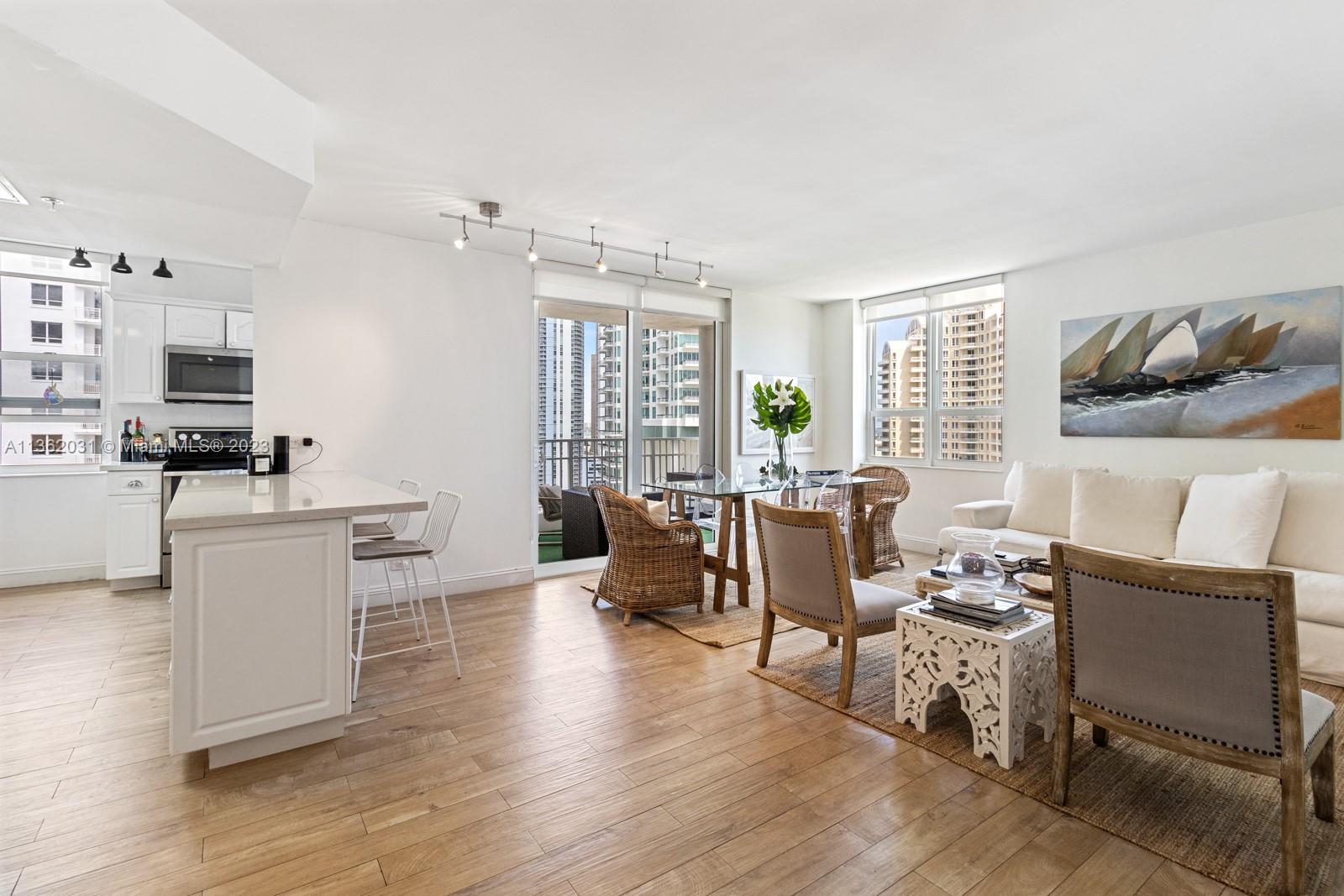 701 Brickell Key Blvd Unit: 2009