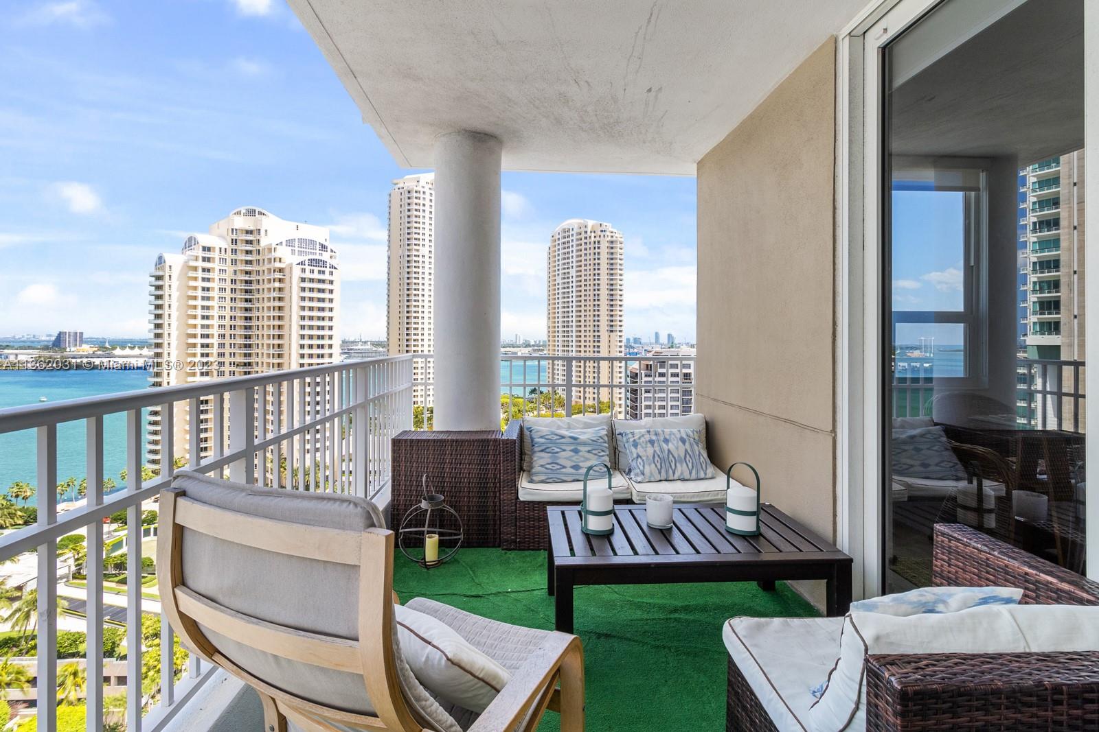 701 Brickell Key Blvd Unit: 2009
