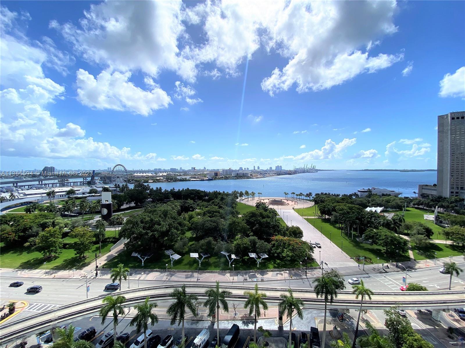 50 Biscayne Blvd Unit: 1408