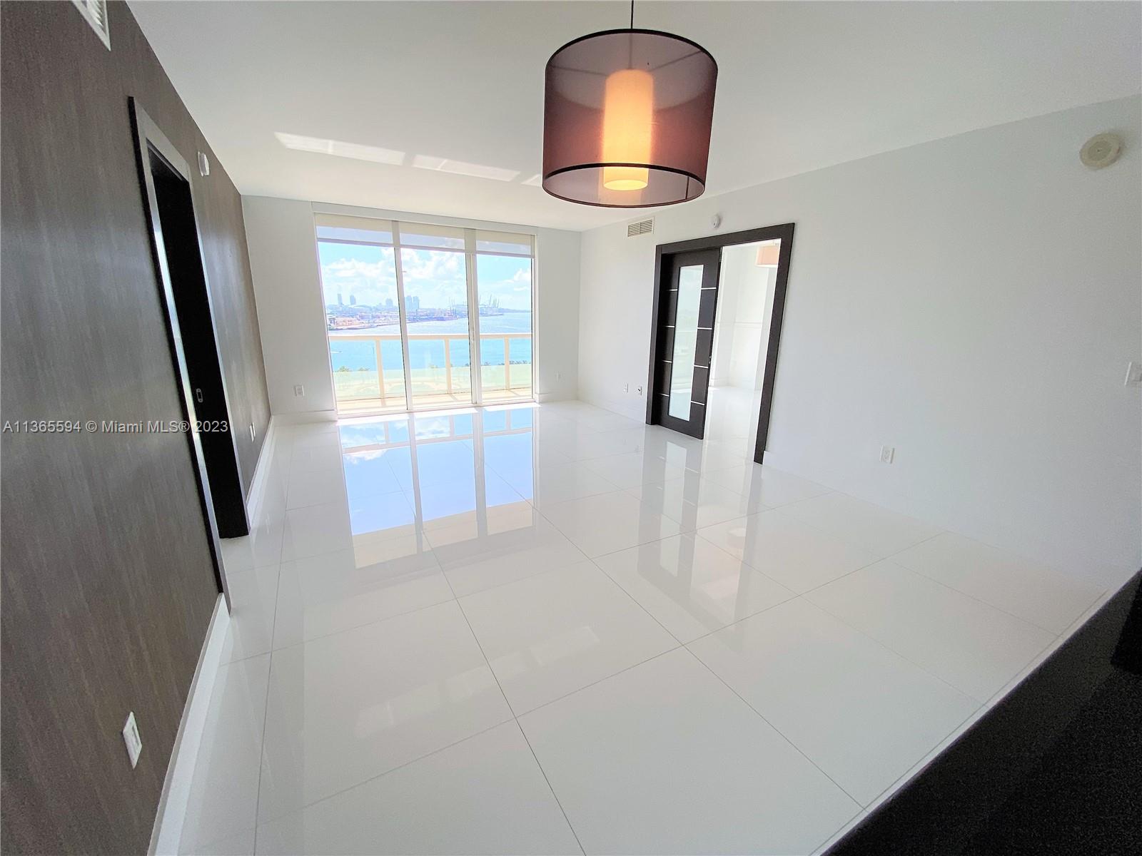 50 Biscayne Blvd Unit: 1408