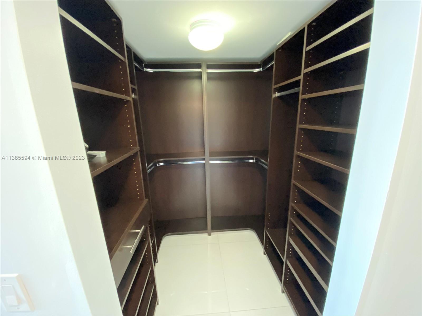 50 Biscayne Blvd Unit: 1408