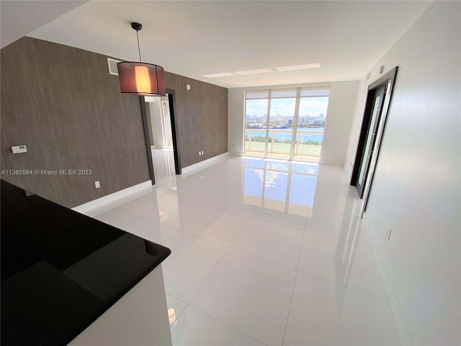 50 Biscayne Blvd Unit: 1408