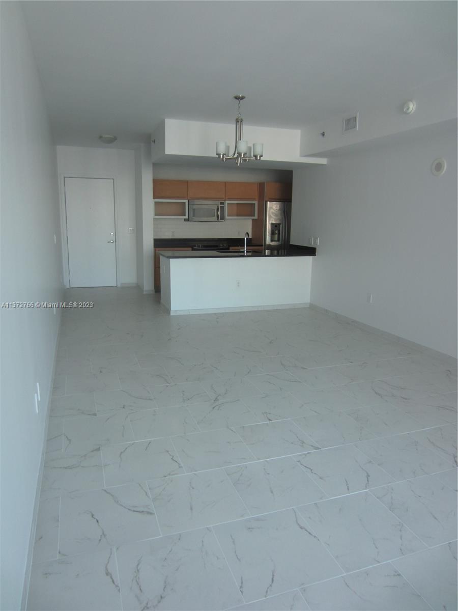 951 BRICKELL AV Unit: 3401