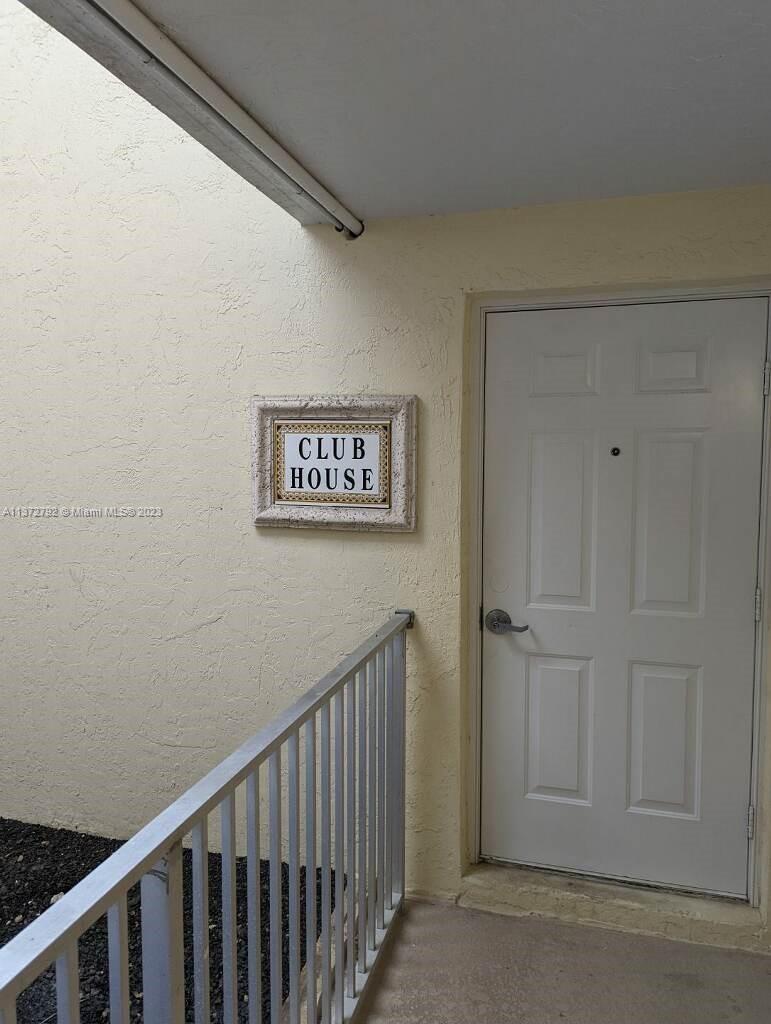8950 SW 69th Ct Unit: 204