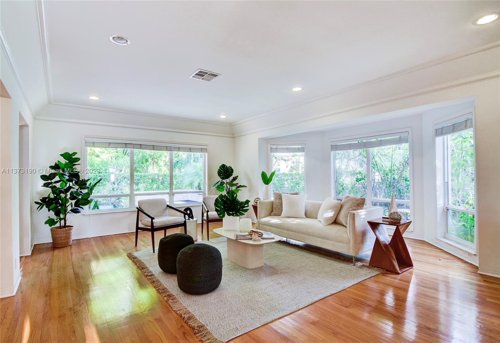 3315 Durango St