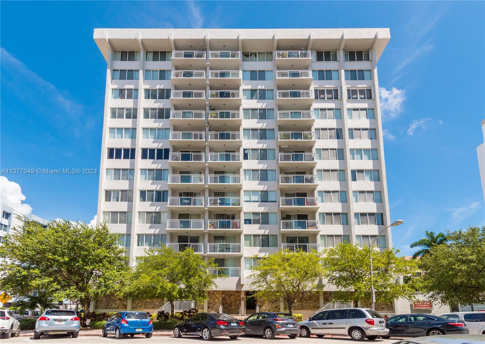 1345 Lincoln Rd Unit: 402