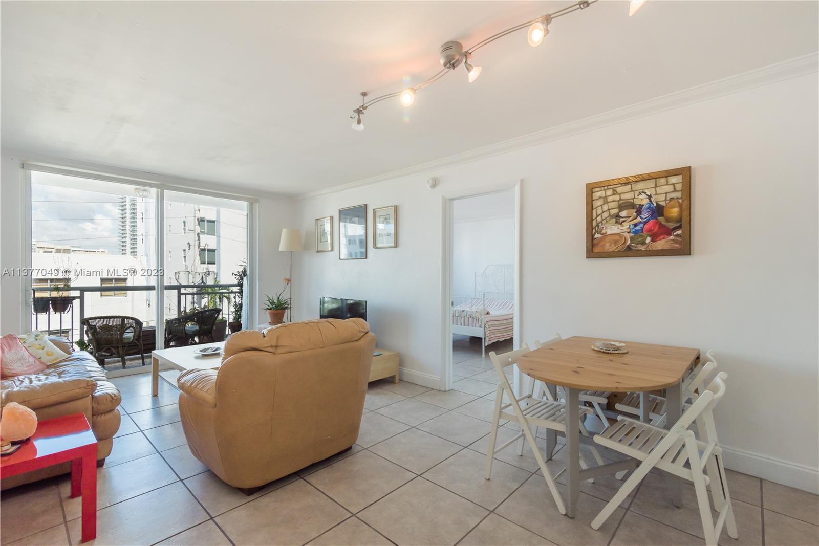 1345 Lincoln Rd Unit: 402