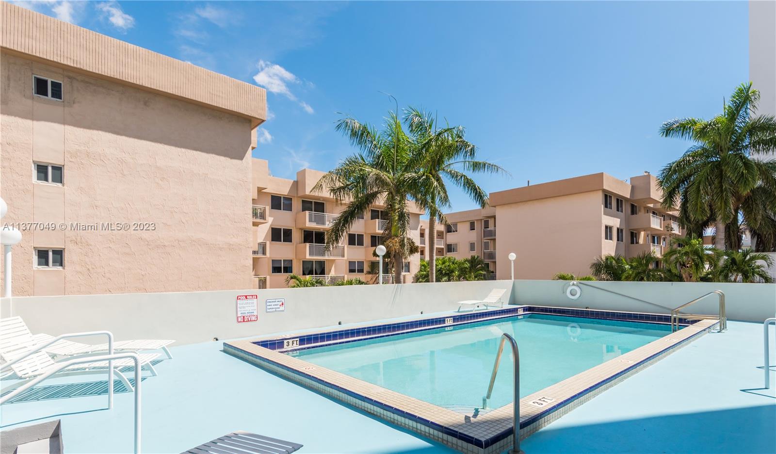 1345 Lincoln Rd Unit: 402
