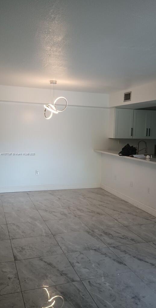 8540 SW 212th St Unit: 202