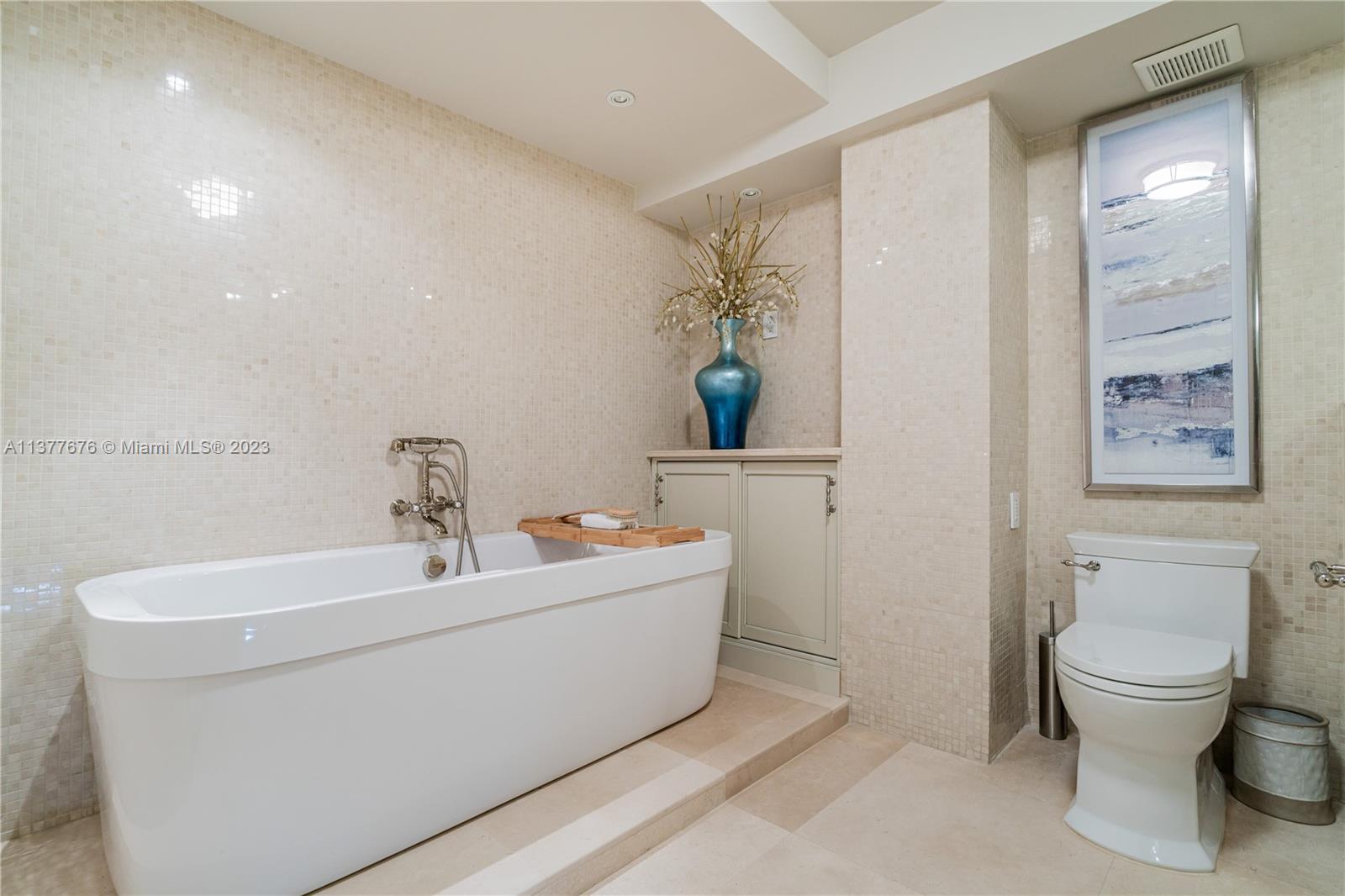1500 S Ocean Dr Unit: 10H