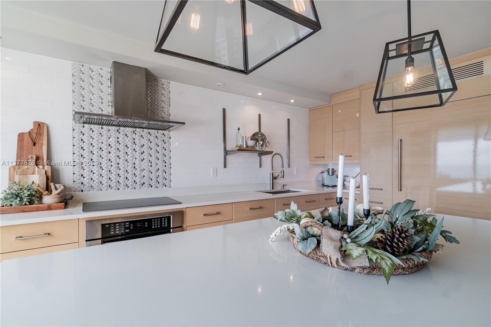1500 S Ocean Dr Unit: 10H