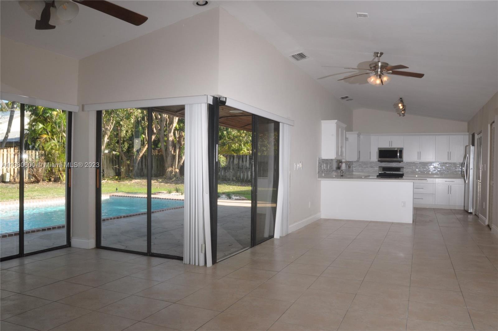 18623 SW 83 Pl Unit: 18623