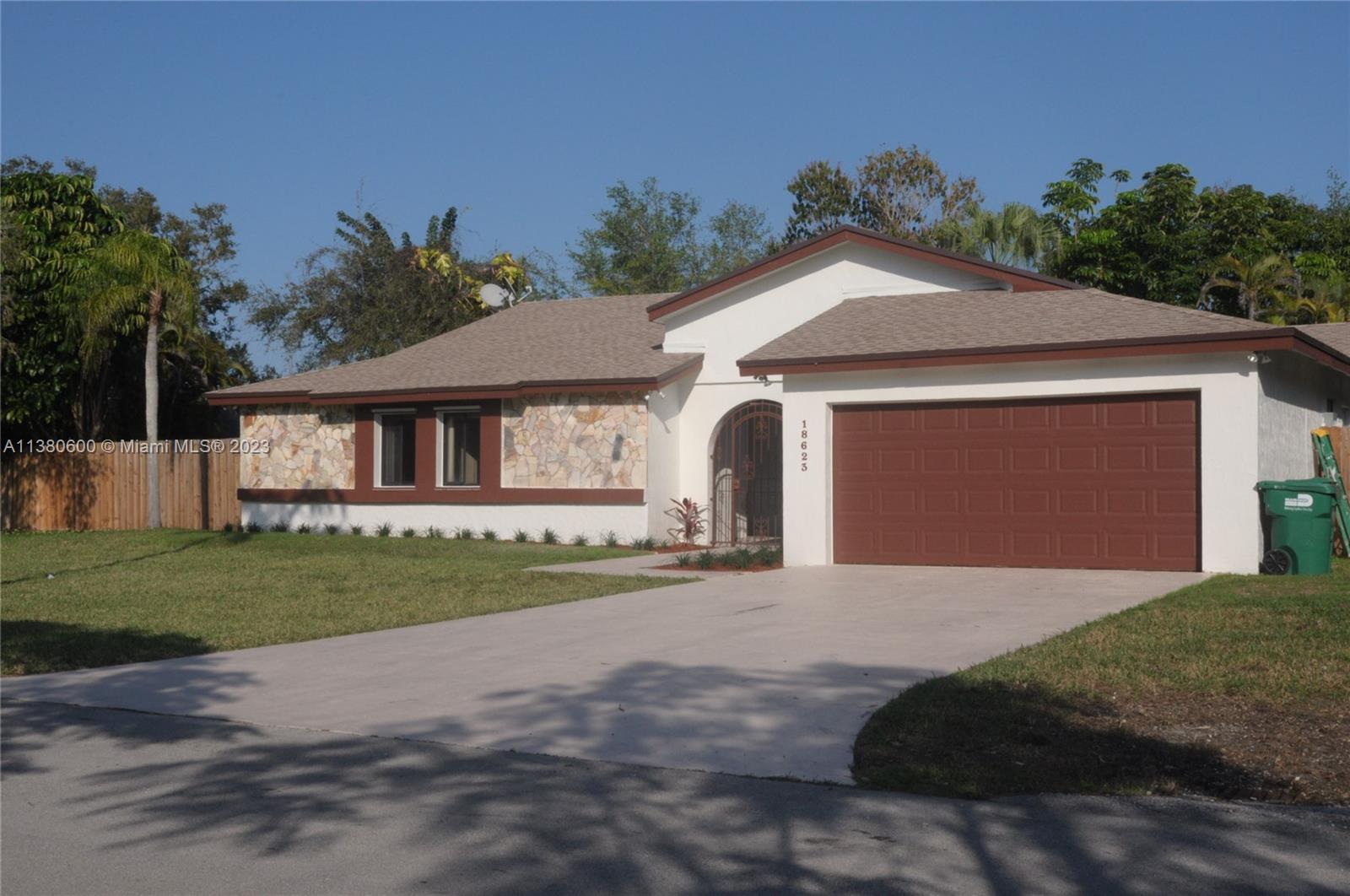 18623 SW 83 Pl Unit: 18623