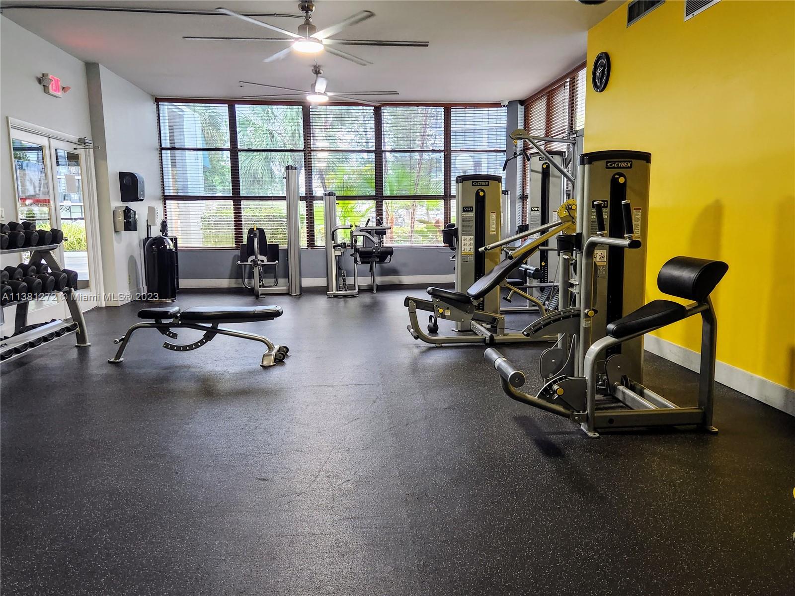 1000 Parkview Dr Unit: 801