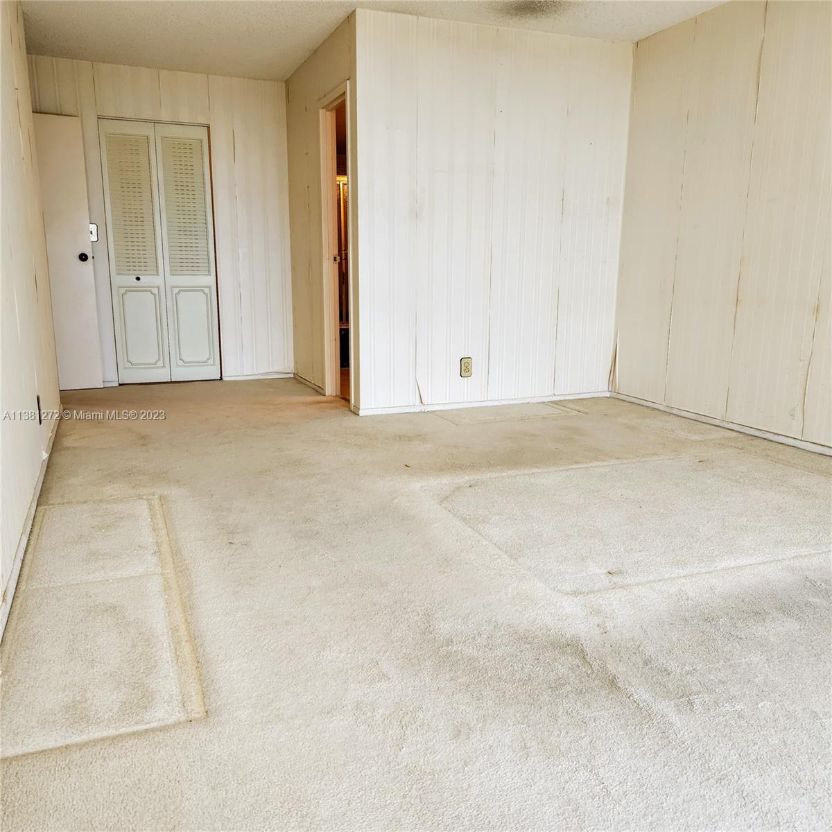 1000 Parkview Dr Unit: 801