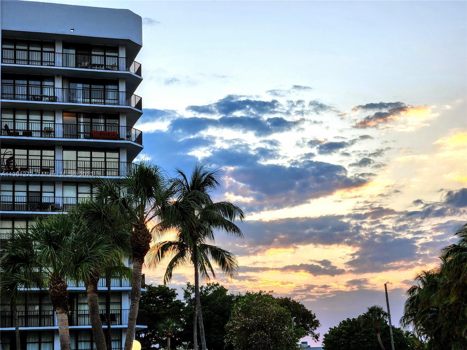 1000 Parkview Dr Unit: 801