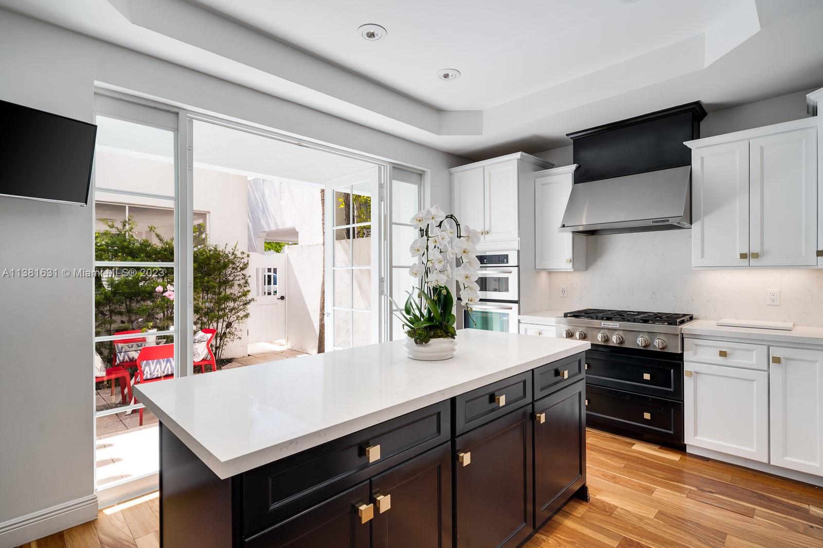 7654 SW 54 Ave Unit: 7654
