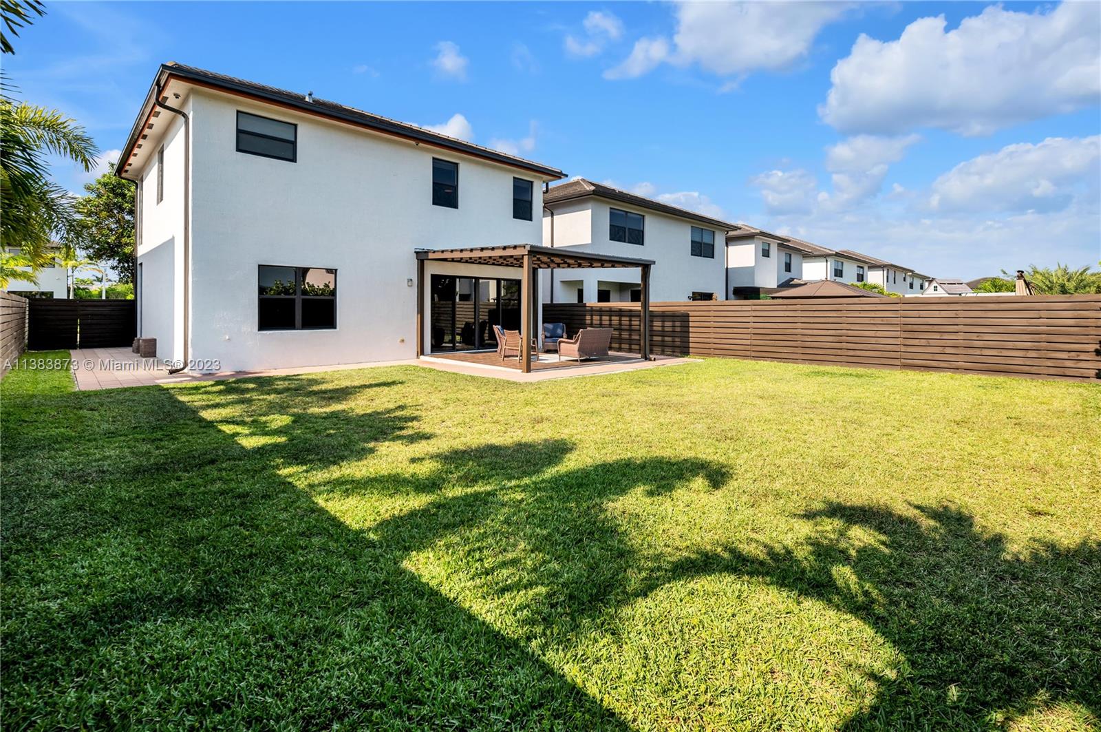8880 NW 161st Ter