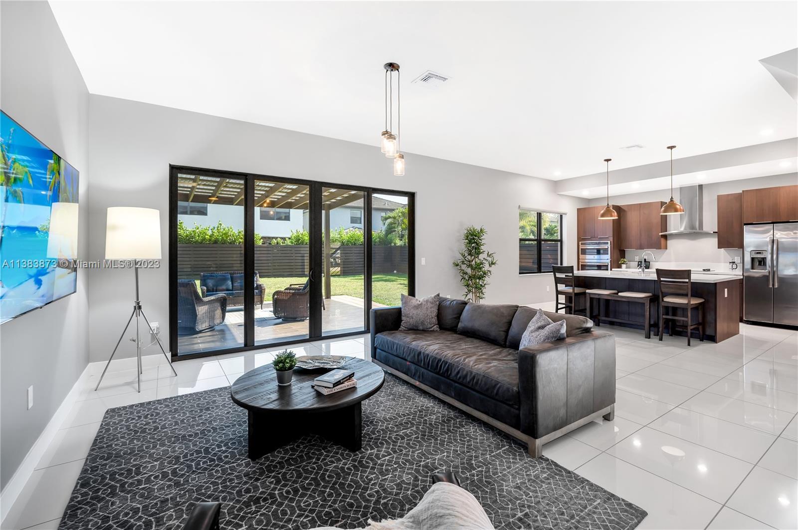 8880 NW 161st Ter