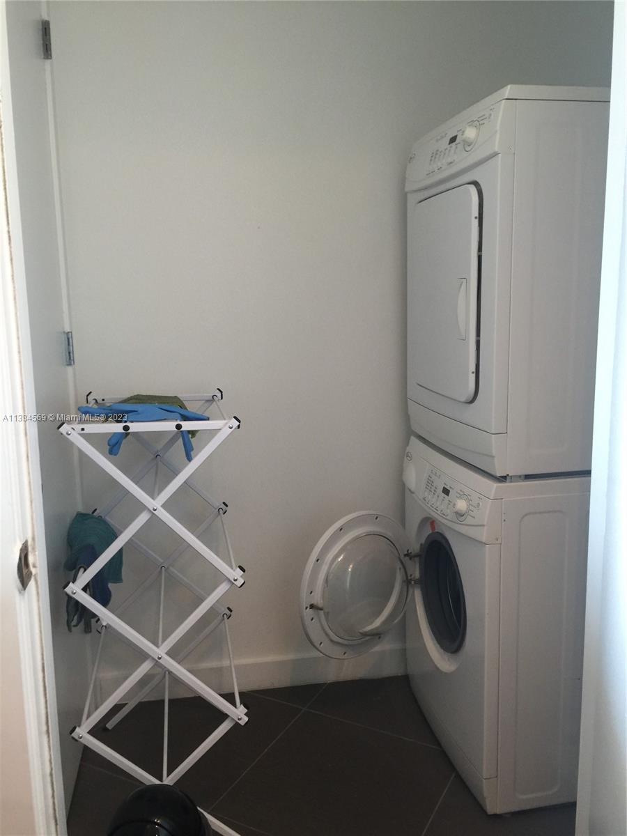 3301 NE 1st Ave Unit: H1008