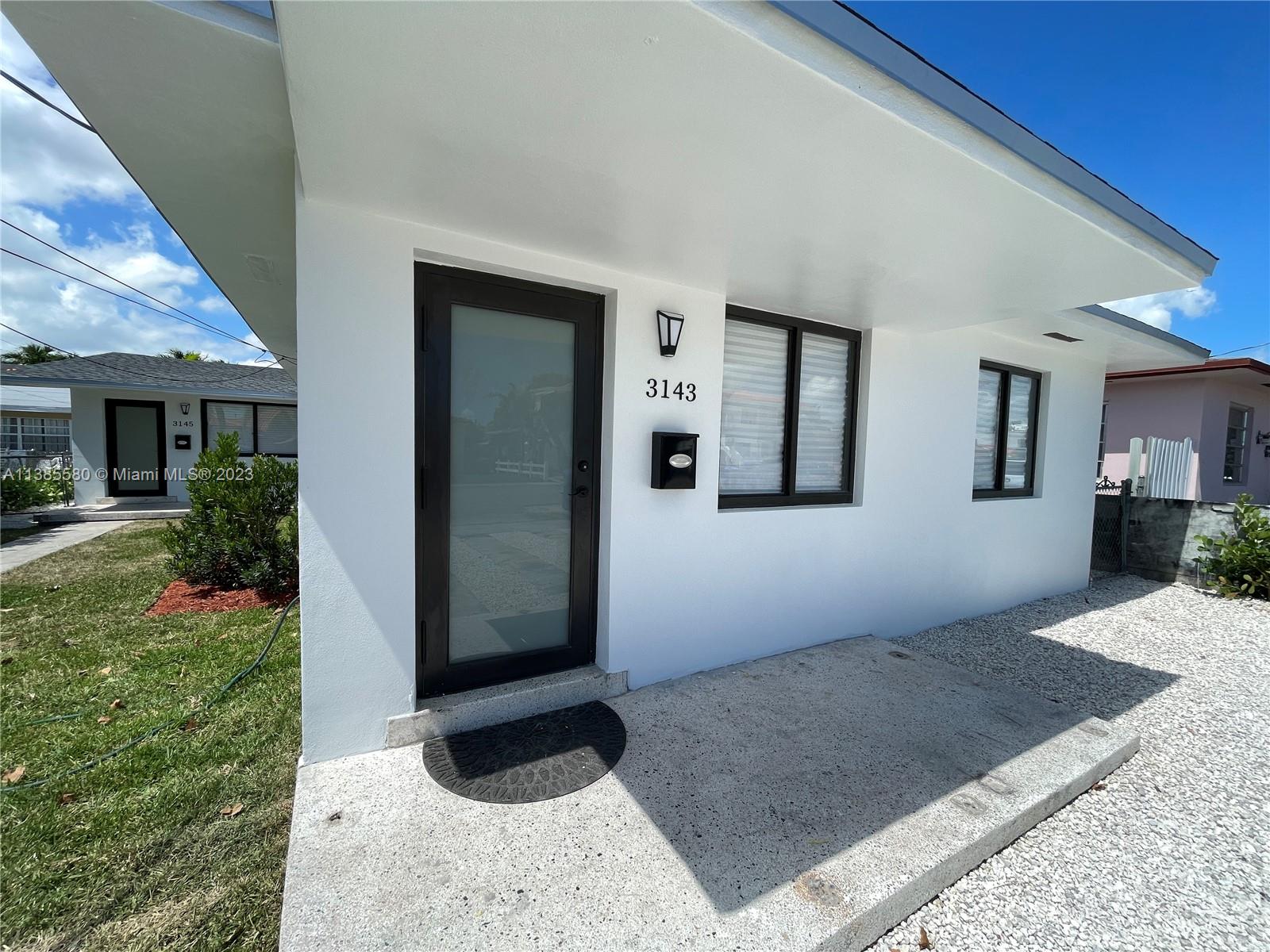 3143 SW 26th St Unit: 3143