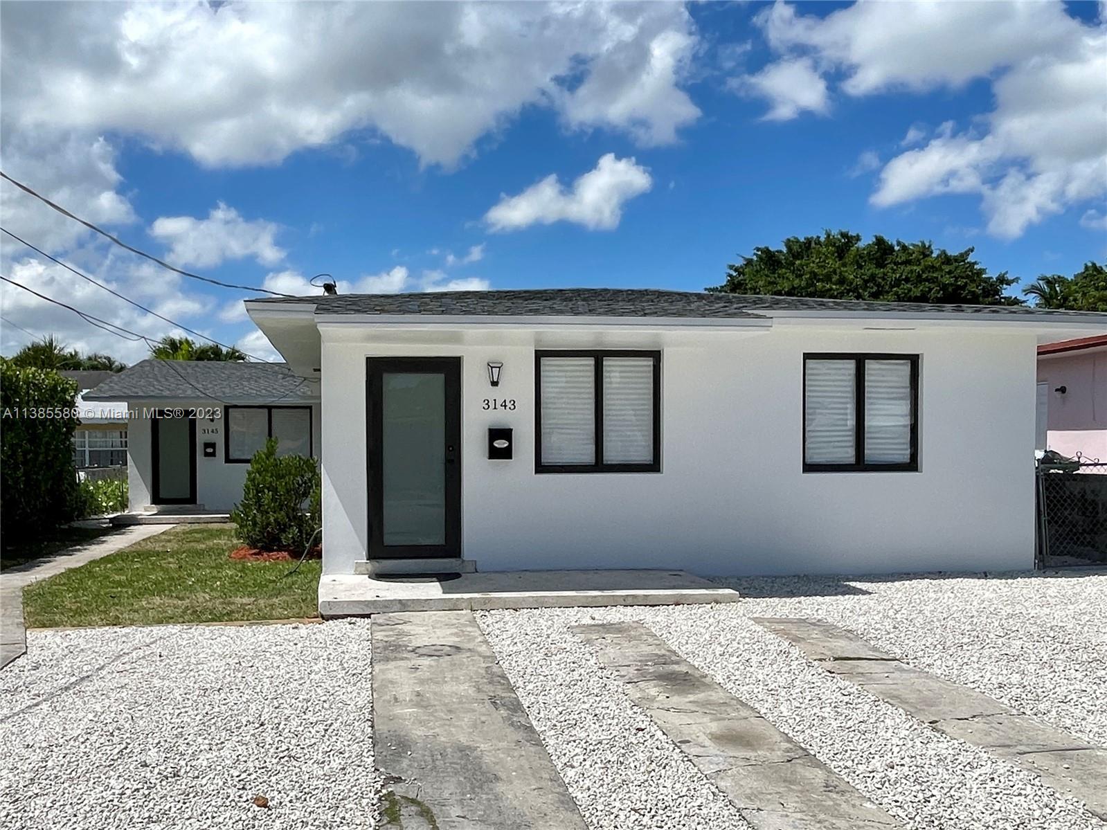 3143 SW 26th St Unit: 3143