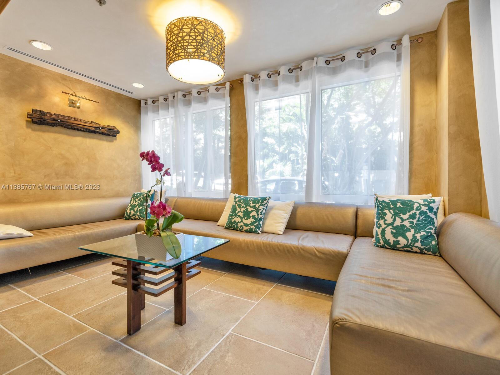 2951 S Bayshore Dr Unit: 510