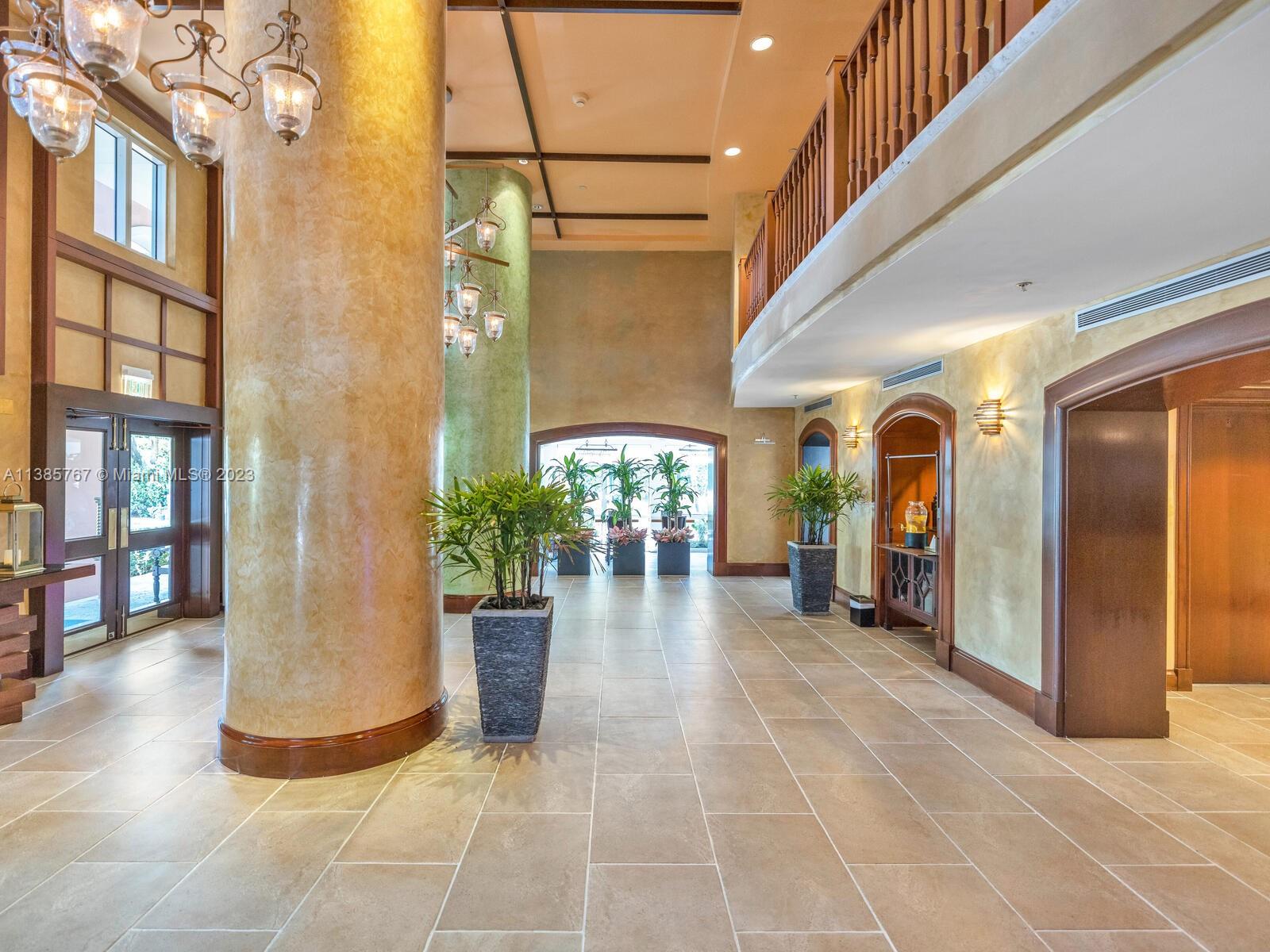 2951 S Bayshore Dr Unit: 510