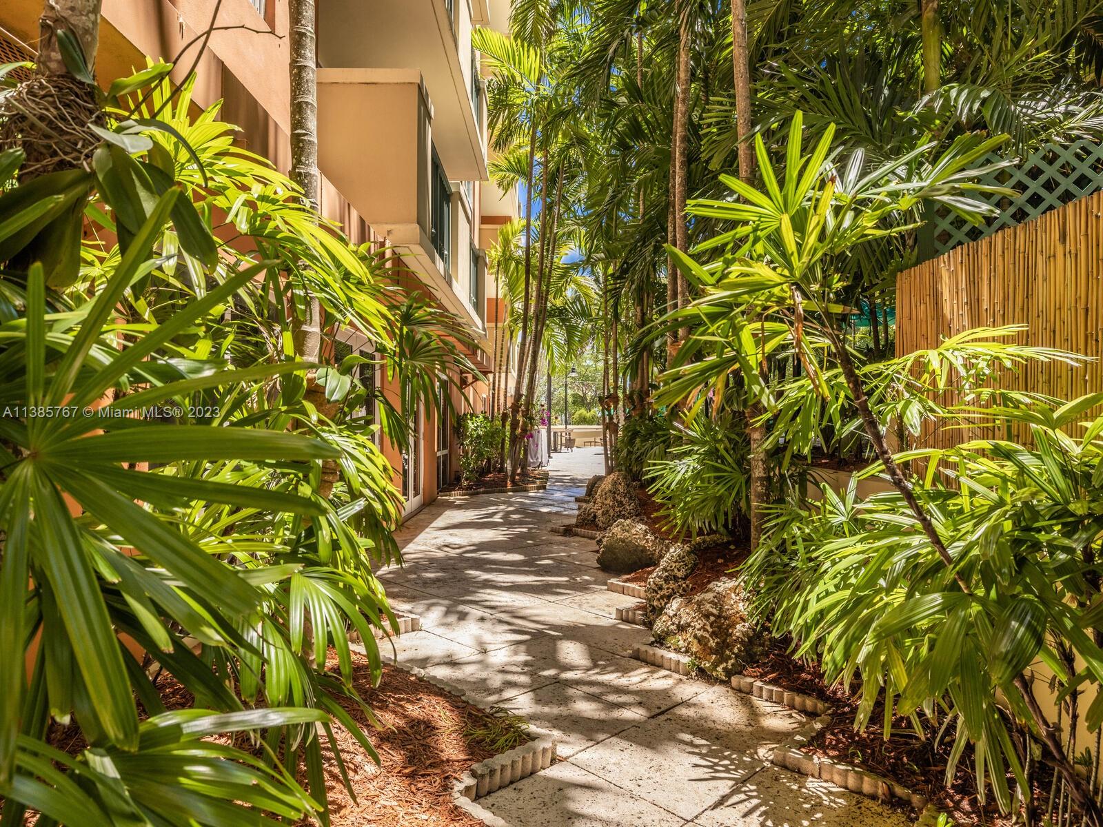 2951 S Bayshore Dr Unit: 510