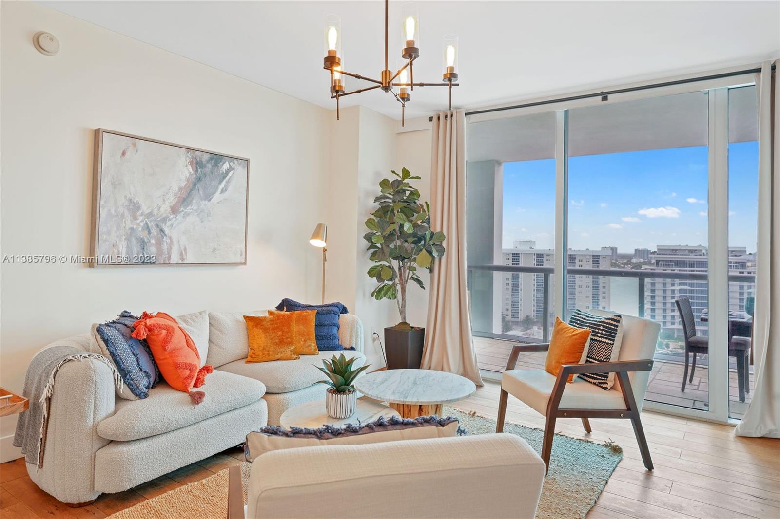 6799 Collins Ave Unit: 1506