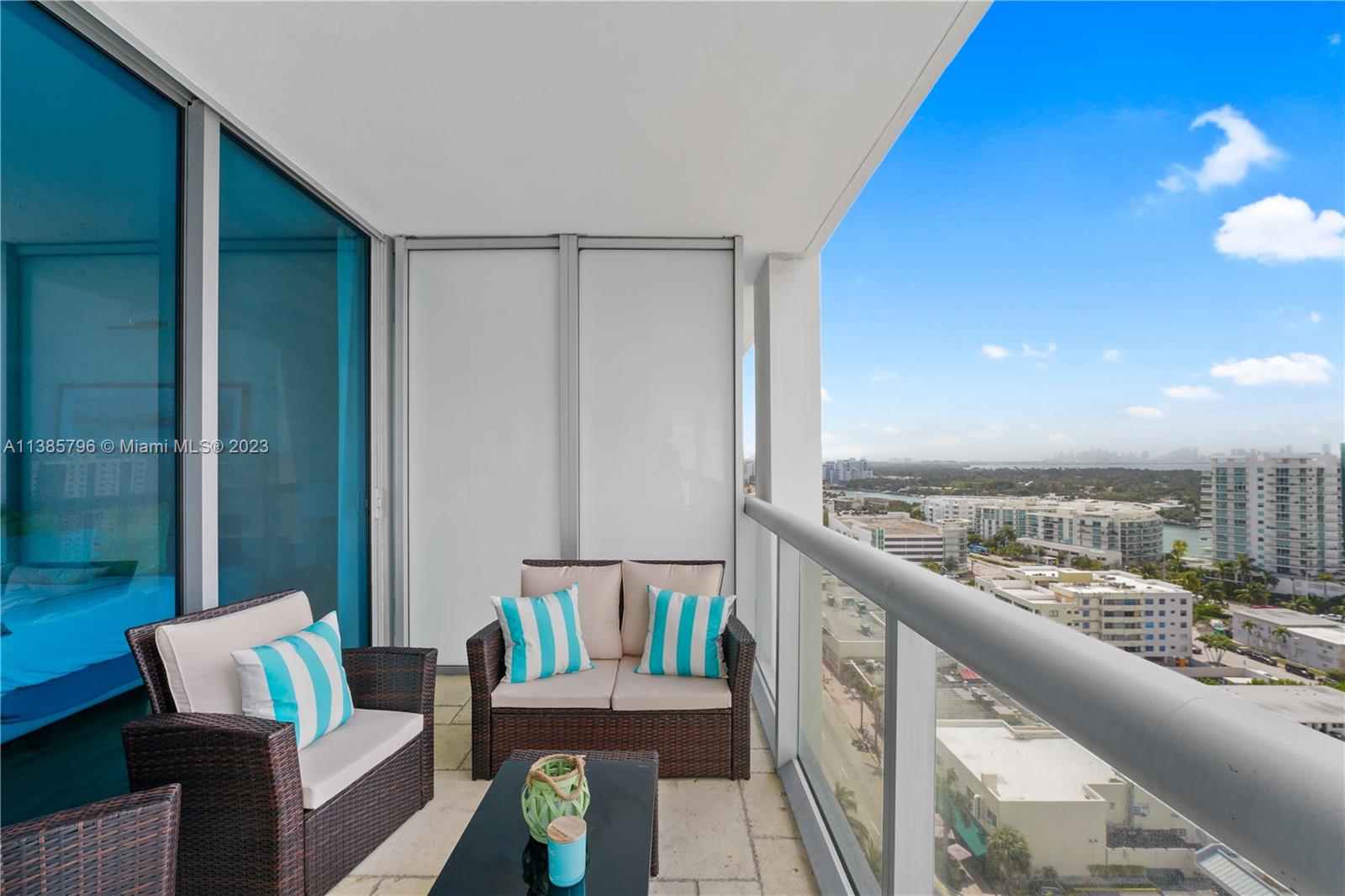 6799 Collins Ave Unit: 1506