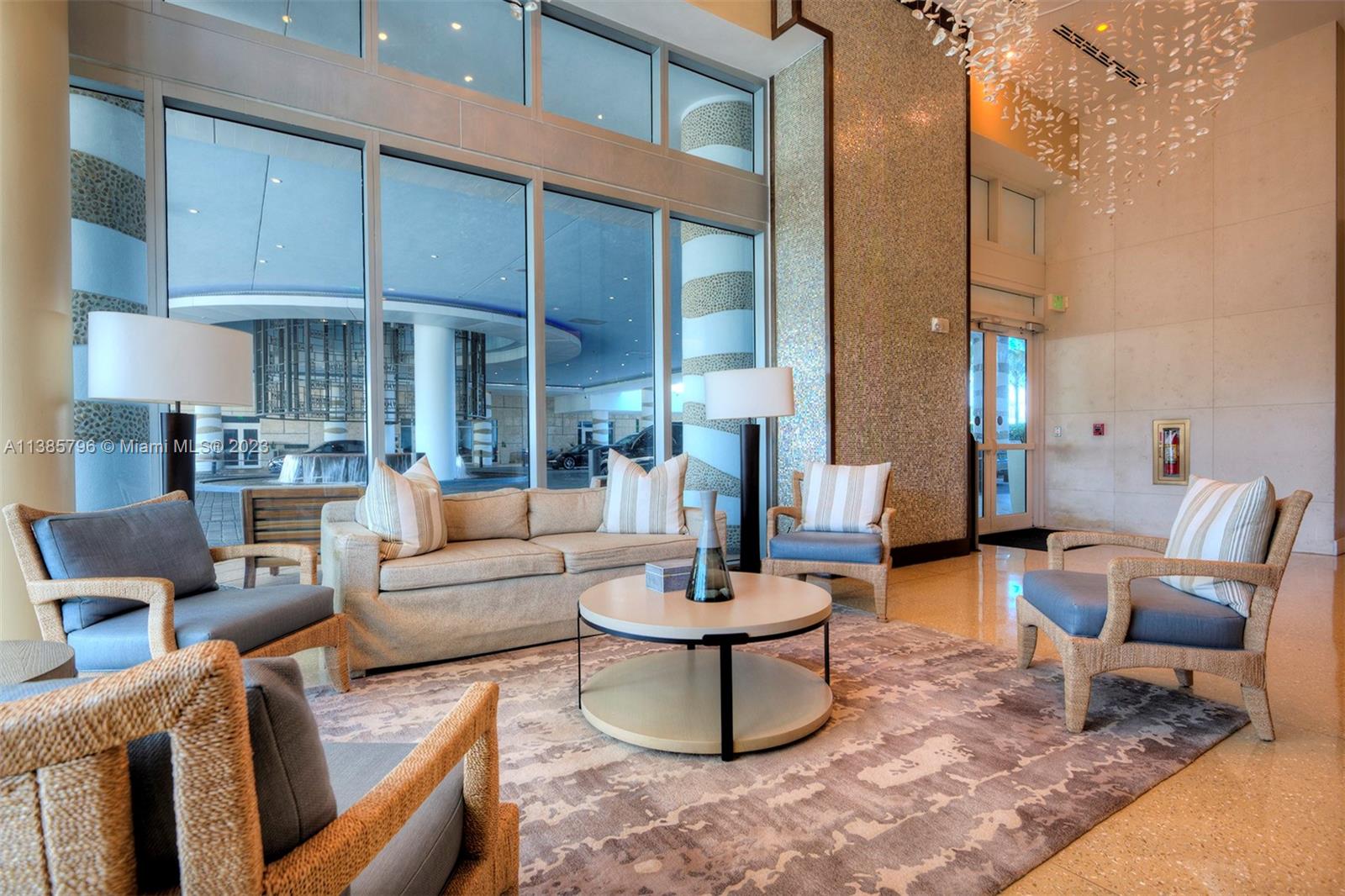 6799 Collins Ave Unit: 1506