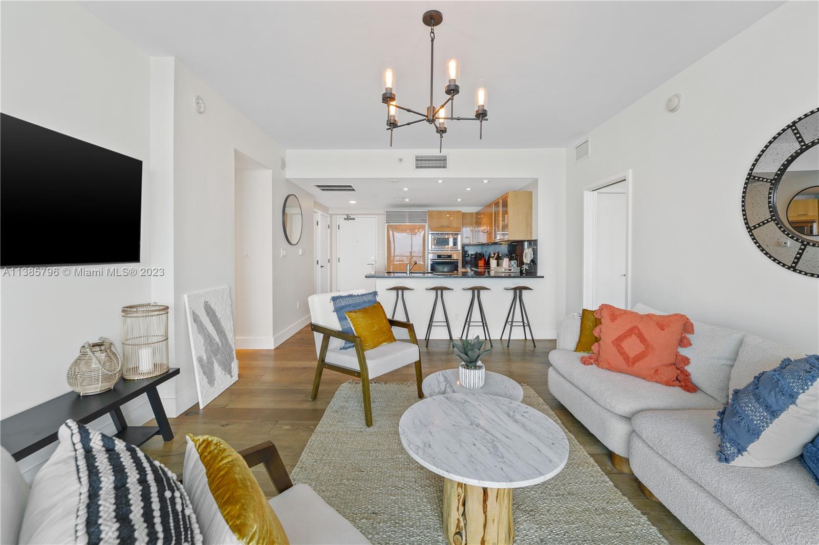 6799 Collins Ave Unit: 1506
