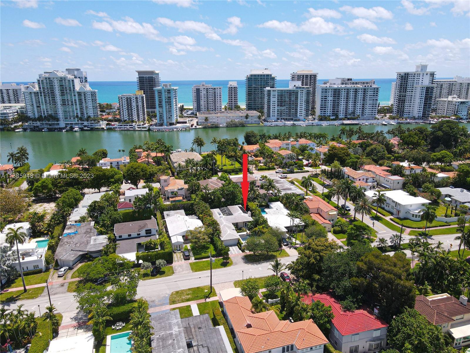 5925 La Gorce Dr