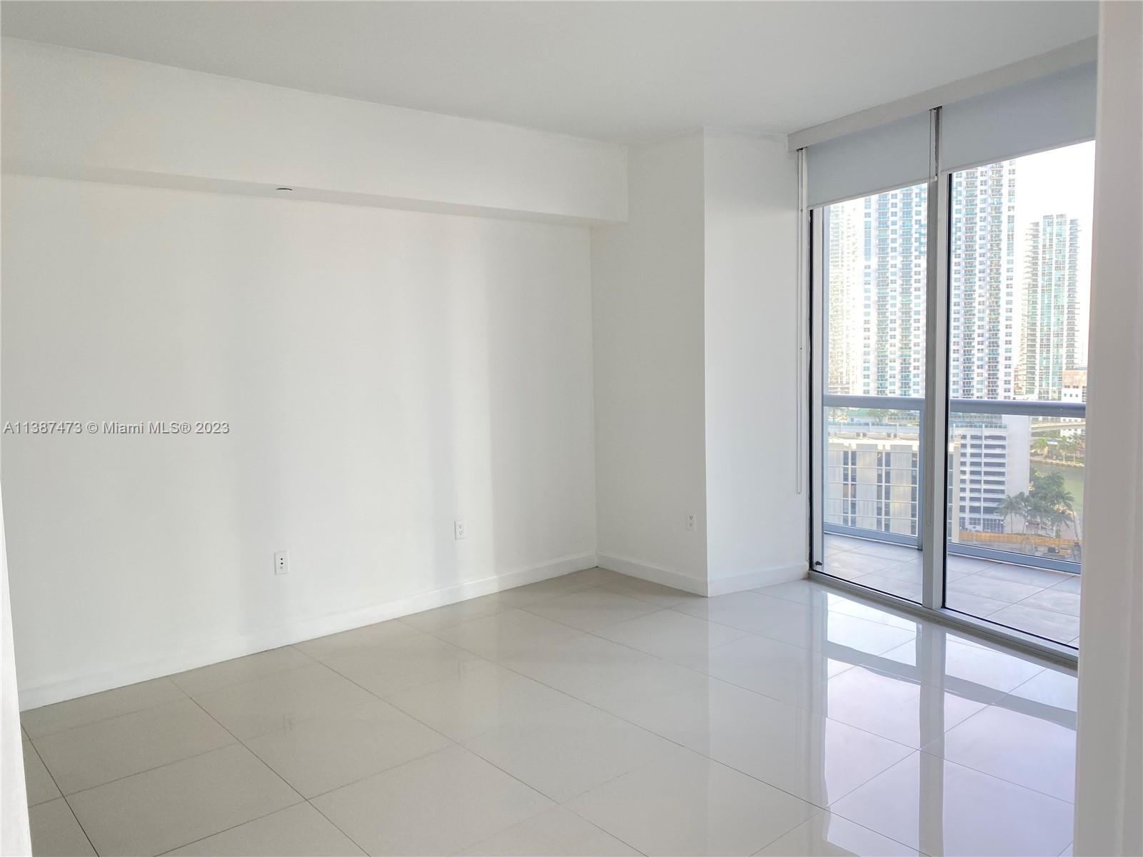 465 Brickell Ave Unit: 2006