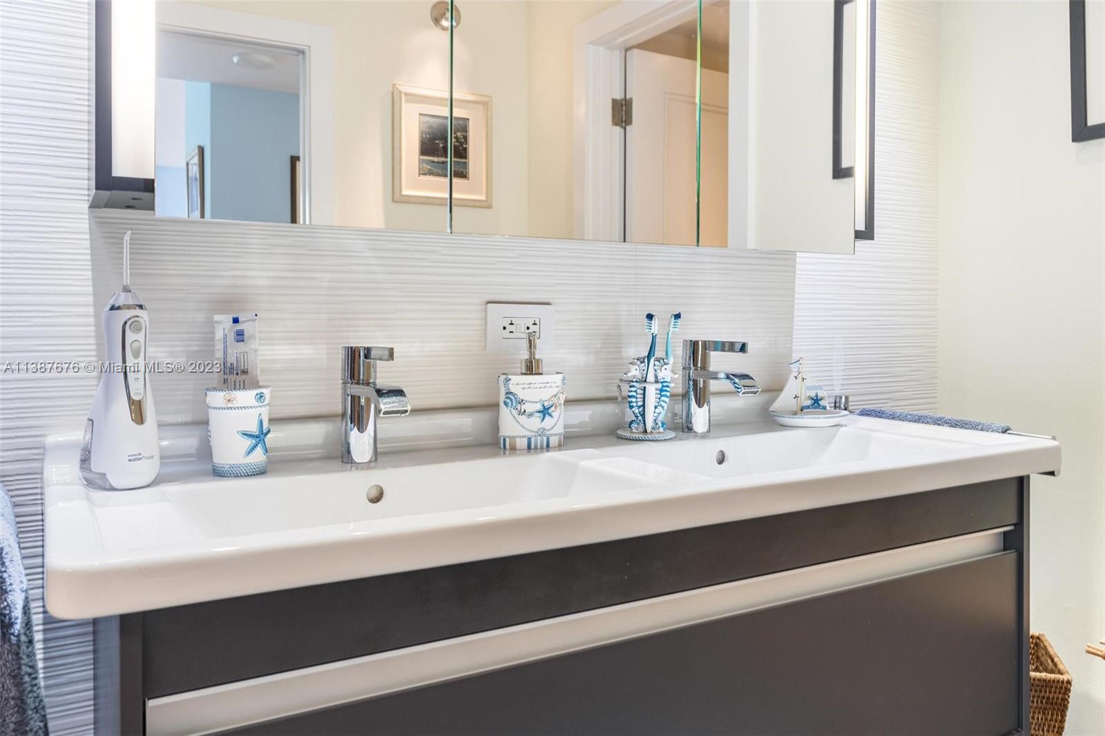 615 Ocean Dr Unit: 3A
