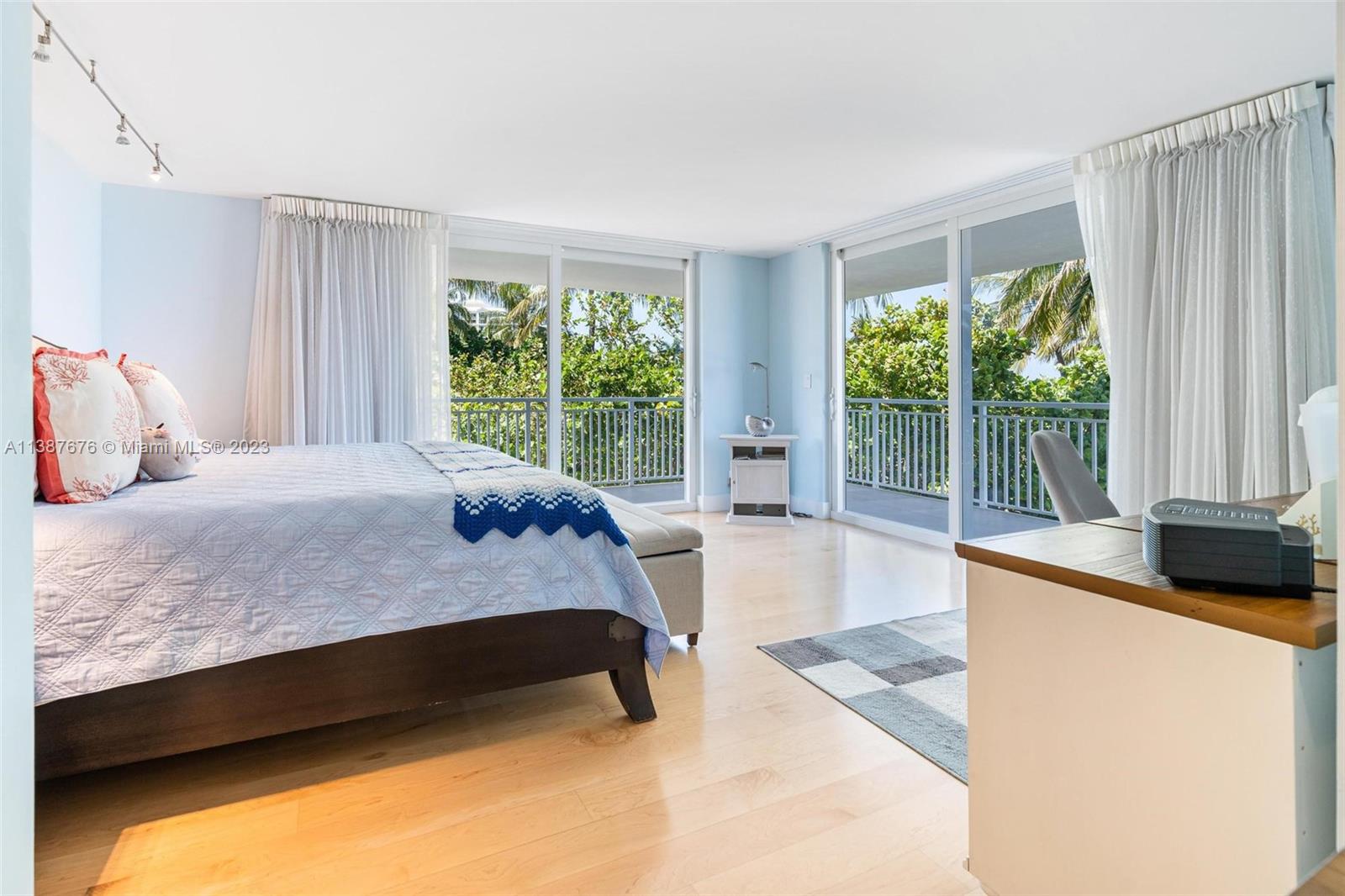 615 Ocean Dr Unit: 3A