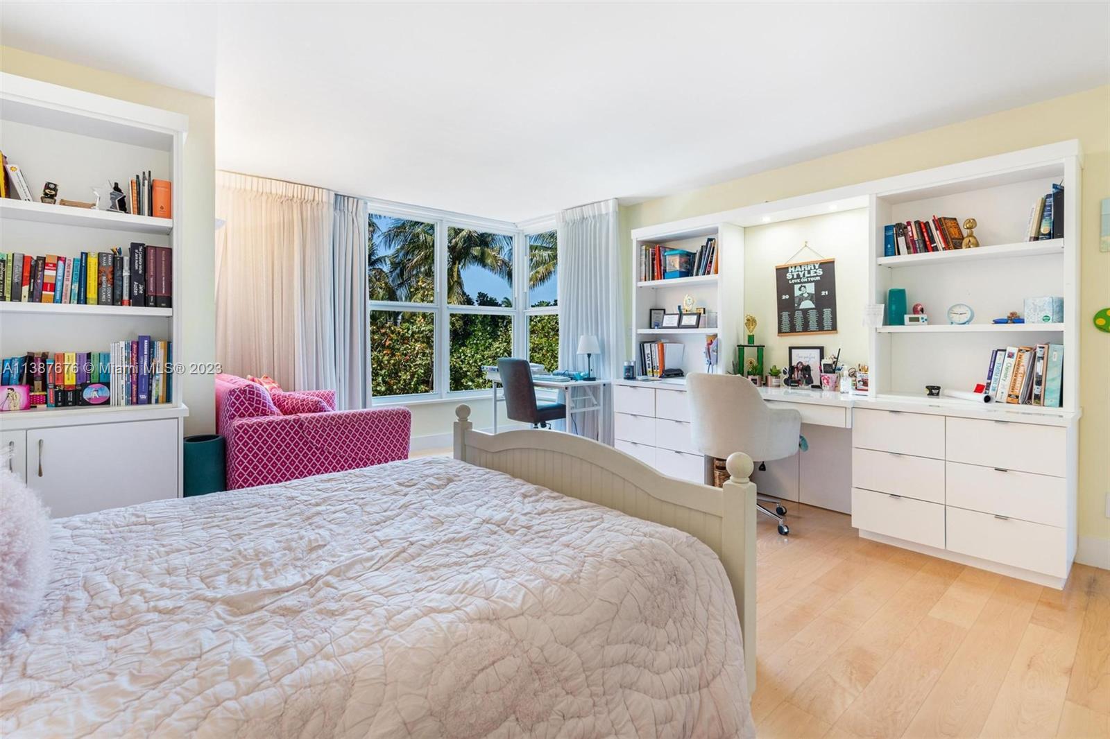 615 Ocean Dr Unit: 3A