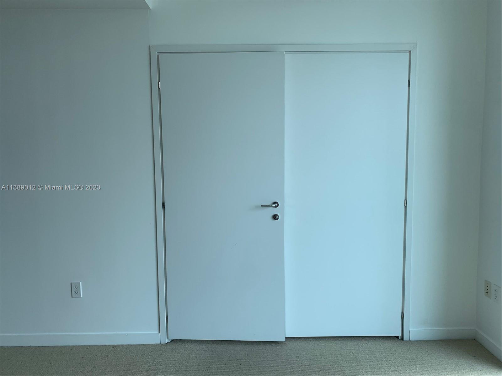 300 S Biscayne Blvd Unit: T-3309
